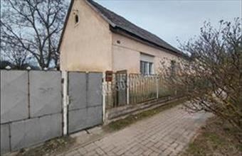 Eladó Kisbéri családi ház hirdetés (43272395)