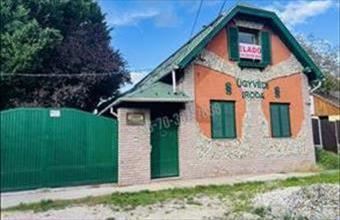 Eladó Tatai családi ház hirdetés (43263649)