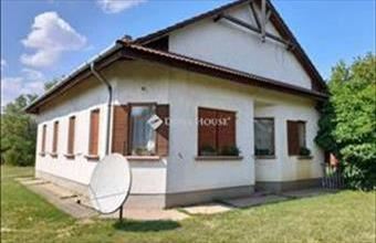 Eladó Kisteleki családi ház hirdetés (73628247)