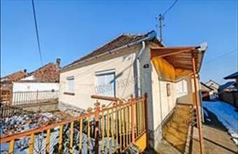 Eladó Kocsi családi ház hirdetés (52428947)