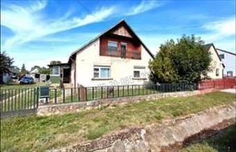 Eladó Bábolnai családi ház hirdetés (64547452)