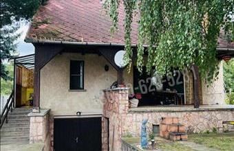 Eladó Komáromi családi ház hirdetés (56384676)