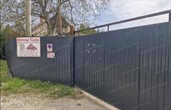 Eladó Rákóczifalvai lakóövezeti telek hirdetés (23389367)