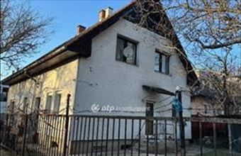 Eladó Dunaújvárosi családi ház hirdetés (53353238)