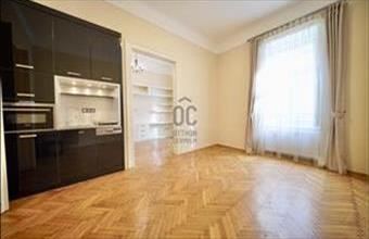 Eladó Budapest V. kerületi tégla lakás hirdetés (53723599)