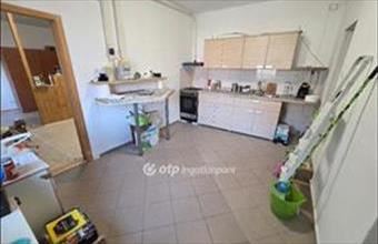 Eladó Miskolci sorház hirdetés (61745311)