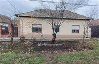 Eladó Mesterszállási családi ház hirdetés (52758762)