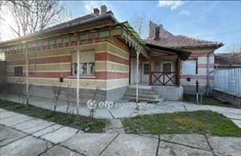 Eladó Kétegyházai családi ház hirdetés (74433323)