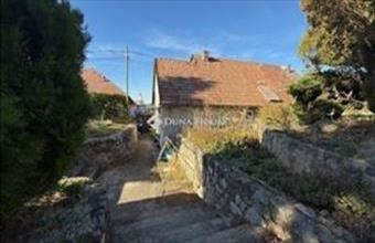 Eladó Pécsi családi ház hirdetés (29453485)