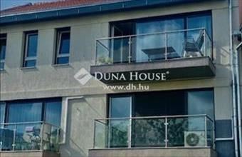 Eladó Pécsi tégla lakás hirdetés (64226344)