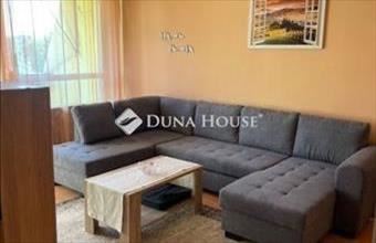 Eladó Pécsi panel lakás hirdetés (57379744)