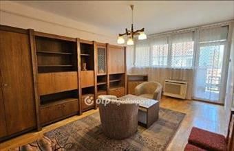 Eladó Egeri csúsztatott zsalus lakás hirdetés (12528233)