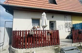 Eladó Kiskunlacházai tégla lakás hirdetés (19232927)