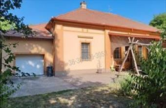 Eladó Mosonmagyaróvári egyéb mezőgazdasági ingatlan hirdetés (57725888)