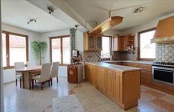 Eladó Hegyeshalomi családi ház hirdetés (26428435)