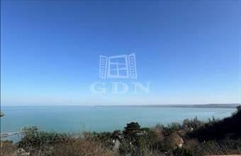 Eladó Tihanyi lakóövezeti telek hirdetés (47835247)