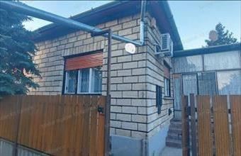 Eladó Törökszentmiklósi családi ház hirdetés (68244774)