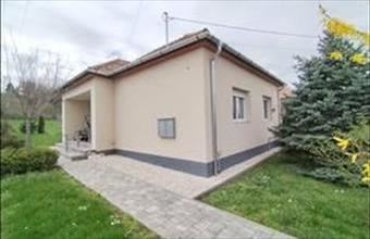 Eladó Bátonyterenyei családi ház hirdetés (39353775)