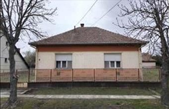 Eladó Zagyvarékasi családi ház hirdetés (12391658)