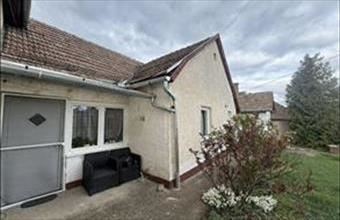 Eladó Budapest XVII. kerületi ikerház hirdetés (34613272)