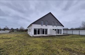 Eladó Bajai családi ház hirdetés (63448744)