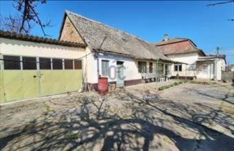 Eladó Bogyiszlói családi ház hirdetés (28979958)