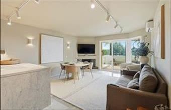 Eladó Spanyolországi tégla lakás hirdetés (74326472)