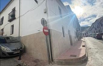 Eladó Spanyolországi sorház hirdetés (42379939)