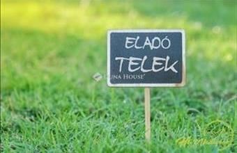 Eladó Pécsi lakóövezeti telek hirdetés (38335574)