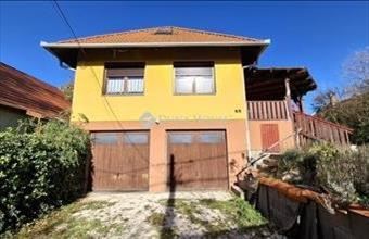 Eladó Vácrátóti családi ház hirdetés (32777393)