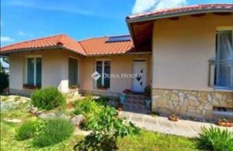 Eladó Veszprémi családi ház hirdetés (94445638)