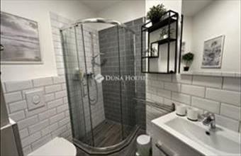 Eladó Budapest VI. kerületi tégla lakás hirdetés (29554844)