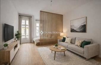 Eladó Budapest V. kerületi tégla lakás hirdetés (93238436)