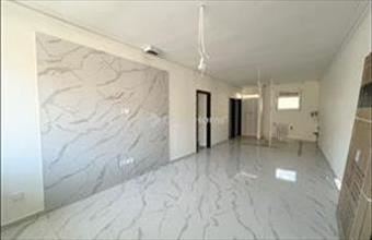 Eladó Nyíregyházai csúsztatott zsalus lakás hirdetés (73448132)