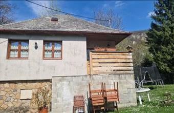 Eladó Kesztölci hétvégi ház hirdetés (47943489)