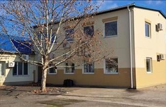 Kiadó Hódmezővásárhelyi iroda irodaházban hirdetés (87467384)