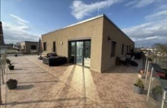 Eladó Debreceni tégla lakás hirdetés (95889973)