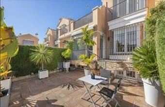 Eladó Spanyolországi sorház hirdetés (36252685)