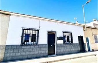 Eladó Spanyolországi sorház hirdetés (89397446)