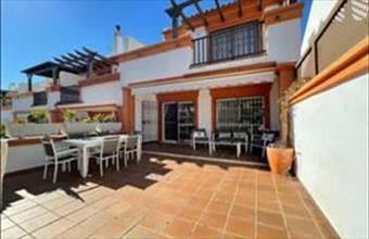 Eladó Spanyolországi sorház hirdetés (24737173)