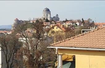 Eladó Esztergomi tégla lakás hirdetés (44279743)