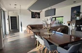 Eladó Pécsi családi ház hirdetés (99572134)