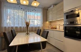 Eladó Kaposvári tégla lakás hirdetés (93546394)