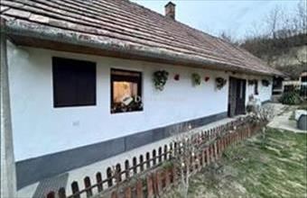 Eladó Vértesacsai családi ház hirdetés (38335144)