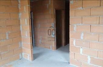 Eladó Sárvári tégla lakás hirdetés (79559373)