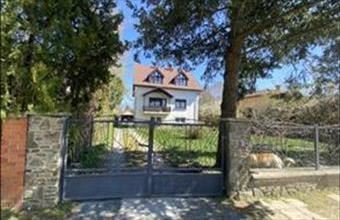 Eladó Szombathelyi családi ház hirdetés (14431427)
