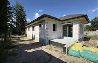 Eladó Balatonfenyvesi tégla lakás hirdetés (85938744)
