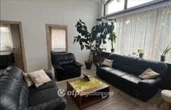 Eladó Vonyarcvashegyi családi ház hirdetés (93343762)