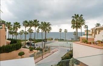 Eladó Spanyolországi sorház hirdetés (37442288)