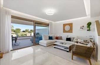 Eladó Spanyolországi sorház hirdetés (27341738)